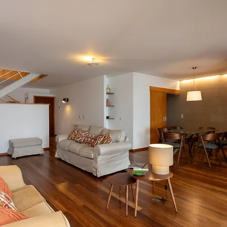 Villa Alboi Family House